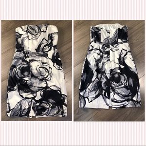 NWT EXPRESS FLORAL BLACK AND WHITE BODYCON DRESS 2